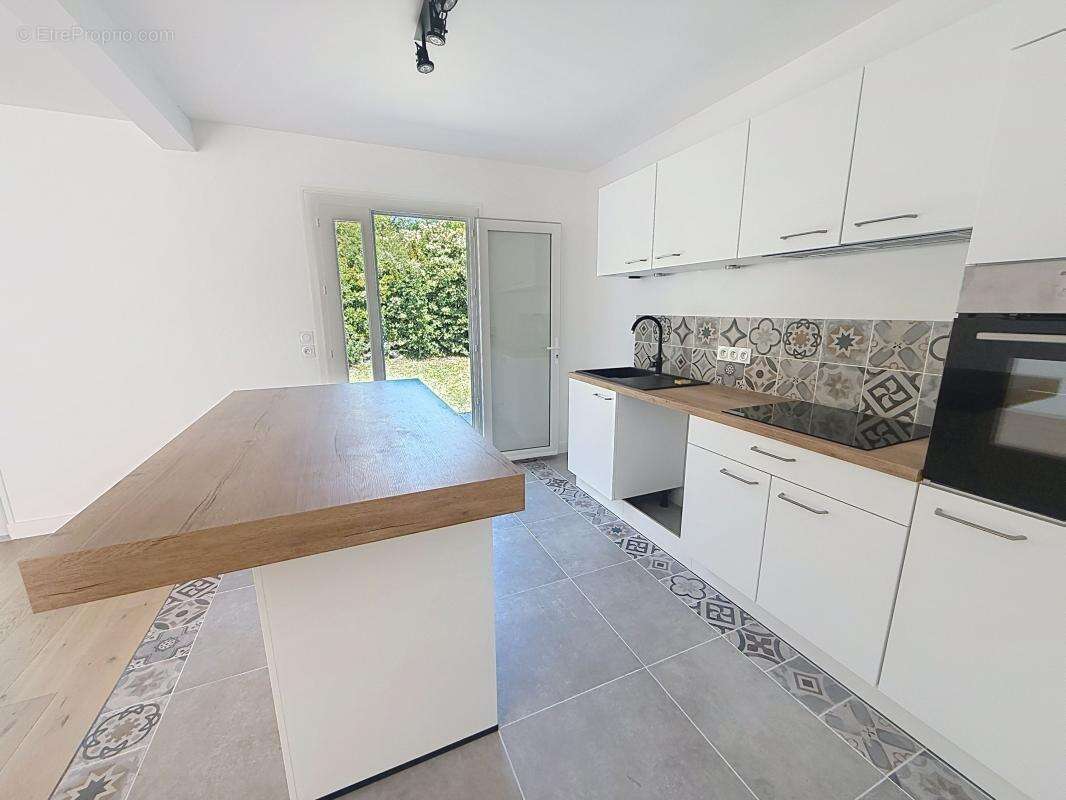 Maison à LA ROCHELLE