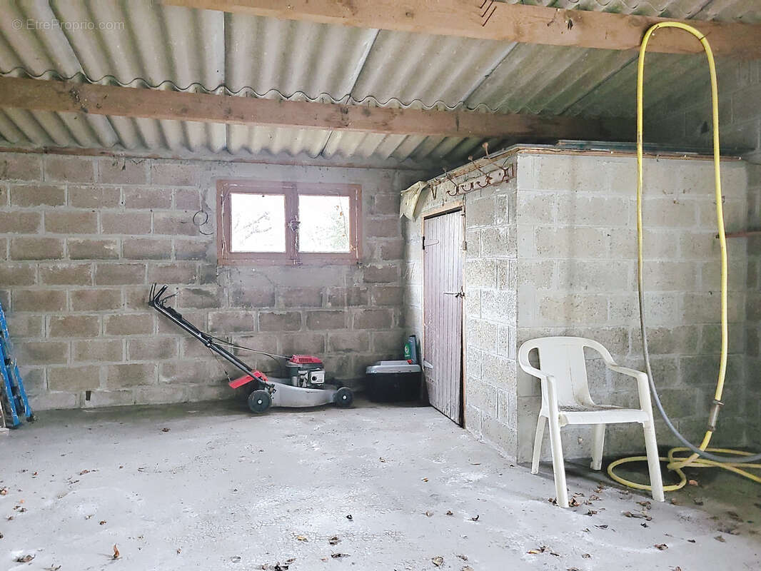 Maison à MONTMARTIN-SUR-MER