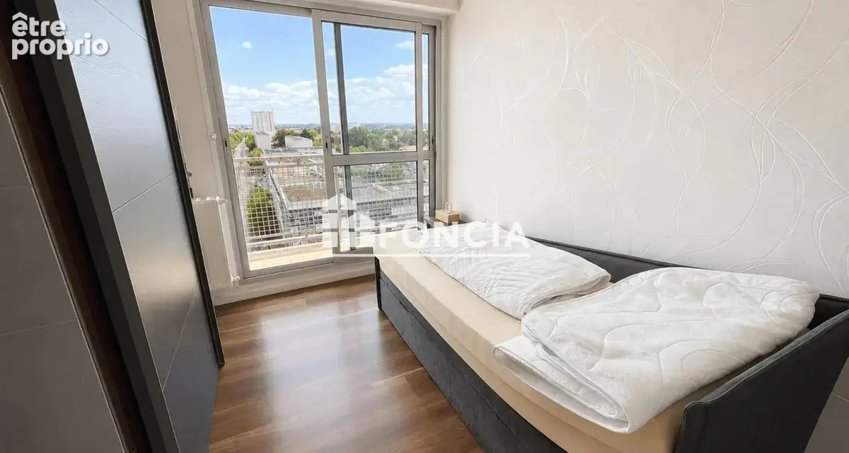 Saint herblain t4 dernier etage avec ascenseur - photo 6