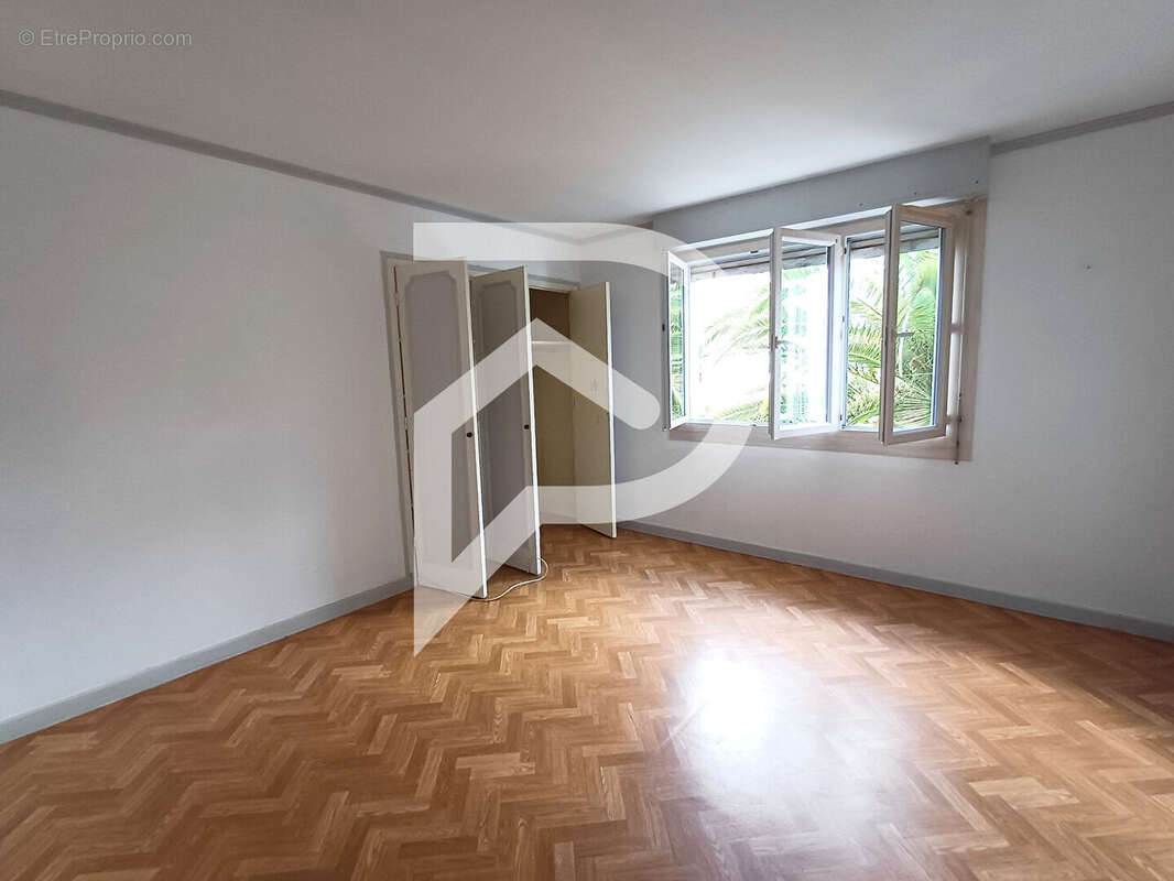 Maison PEYREHORADE 8 pièces 210m² - photo 4