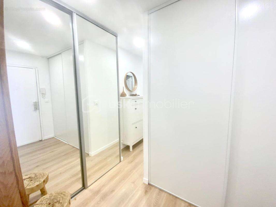 Appartement à COLOMBES