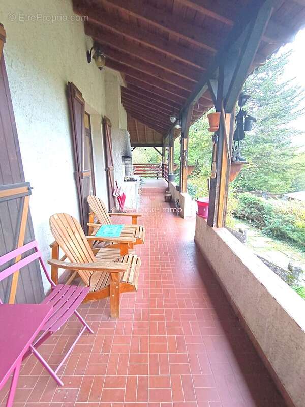 Maison à SAINT-JUST-DE-CLAIX