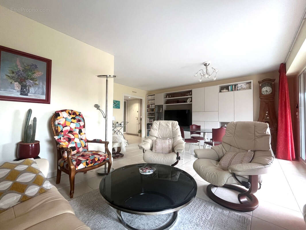 Appartement à SAINT-RAPHAEL