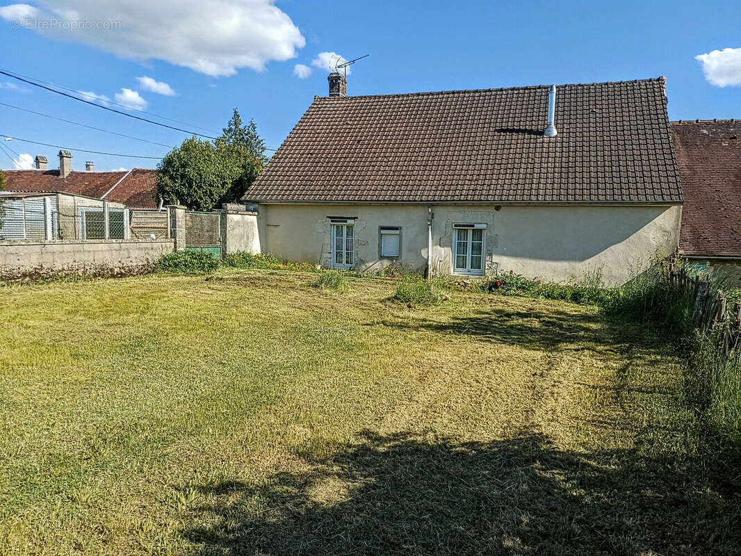 Maison 76 m² à Villon  - photo 2