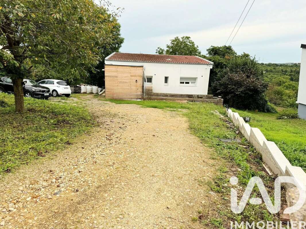 Photo 2 - Maison à AUBOUE