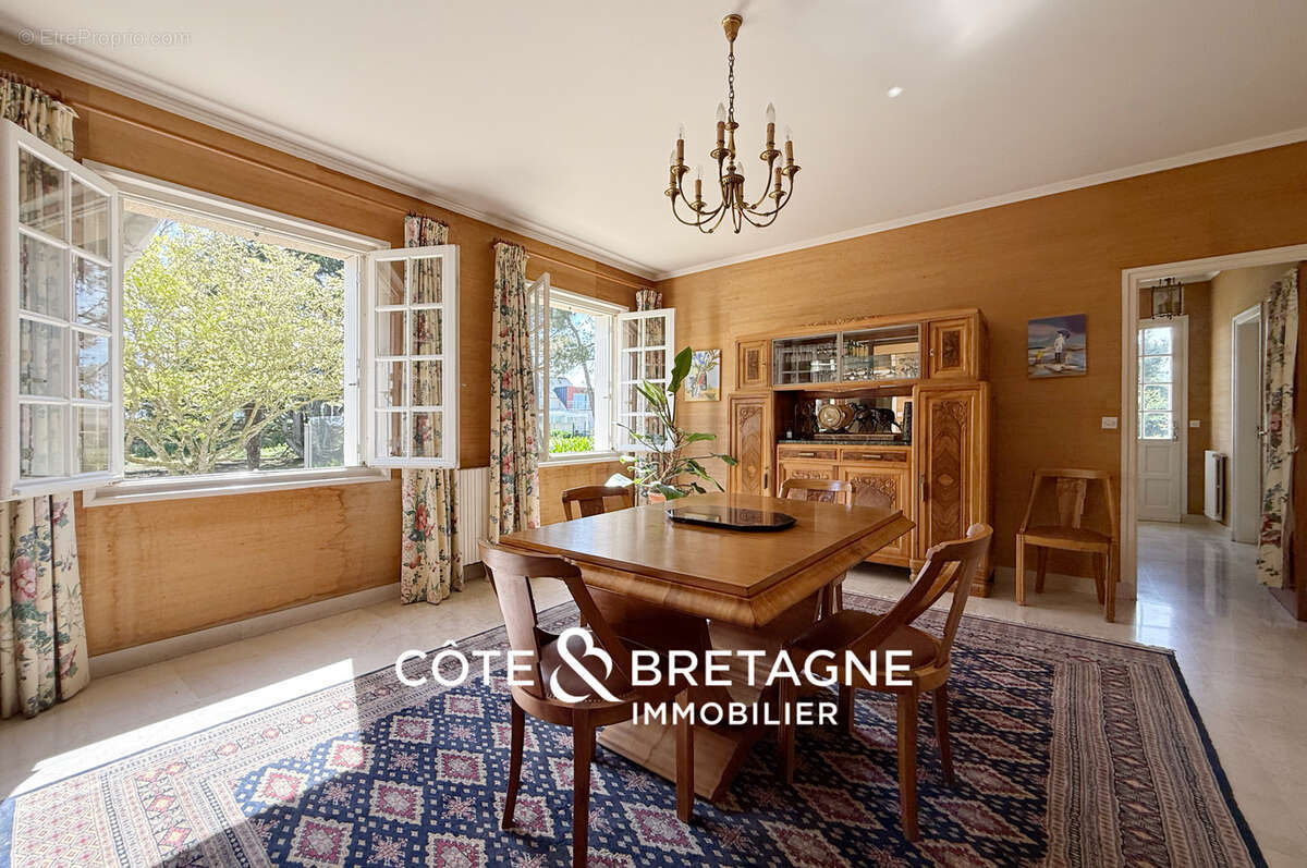 Maison à HILLION