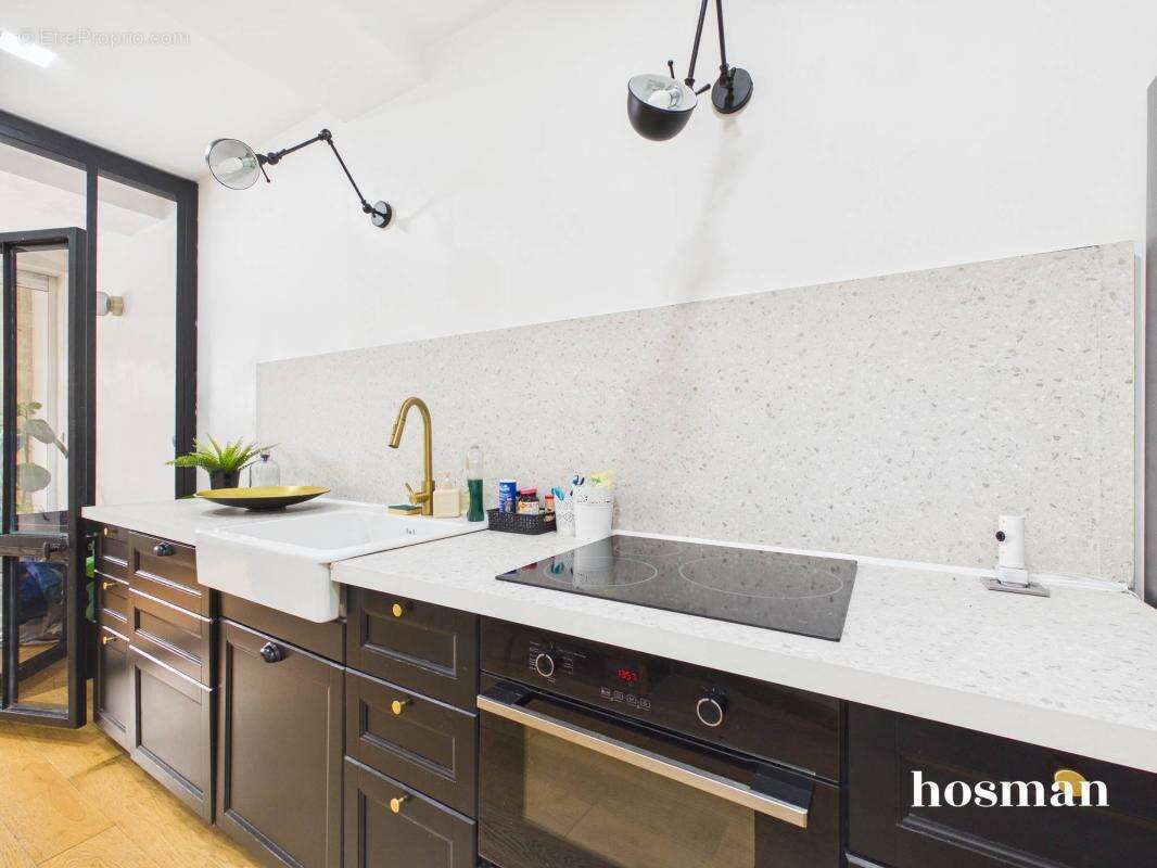 Appartement à PARIS-3E