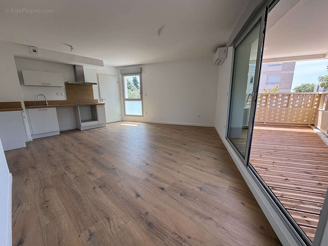 Appartement Toulouse 3 pièces de 63m² + Terrasse + parking sous-sol ! - photo 3