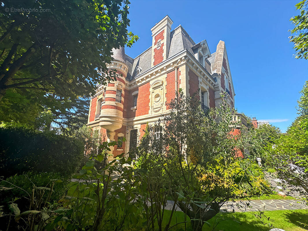 Maison à MANTES-LA-JOLIE