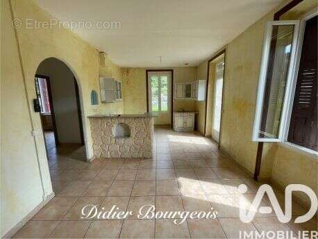Photo 3 - Appartement à SAINT-MARTIN-DE-VALAMAS