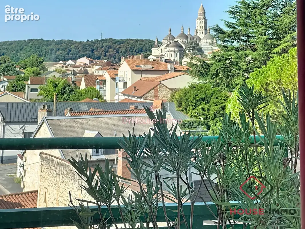 Appartement 69 m² à Perigueux  - photo 3