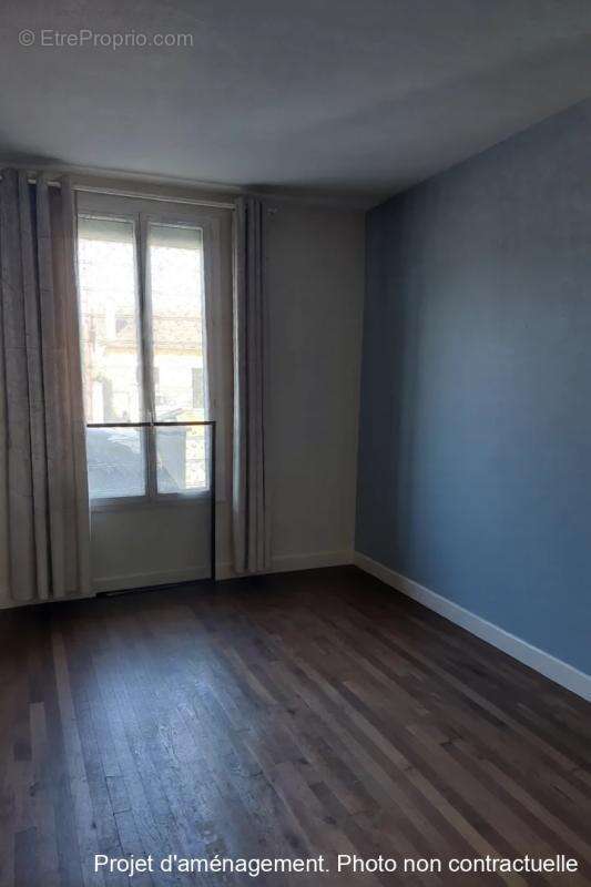 Maison à YVRE-L'EVEQUE