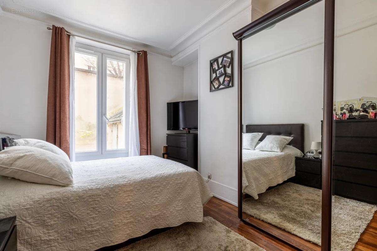 Appartement à PARIS-12E