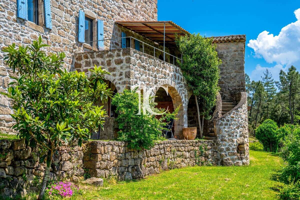 Maison à LES VANS