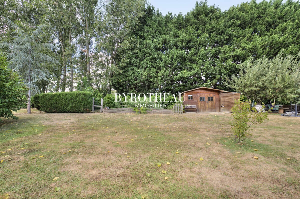 Maison 146 m² à Sceaux-D'anjou  - photo 4