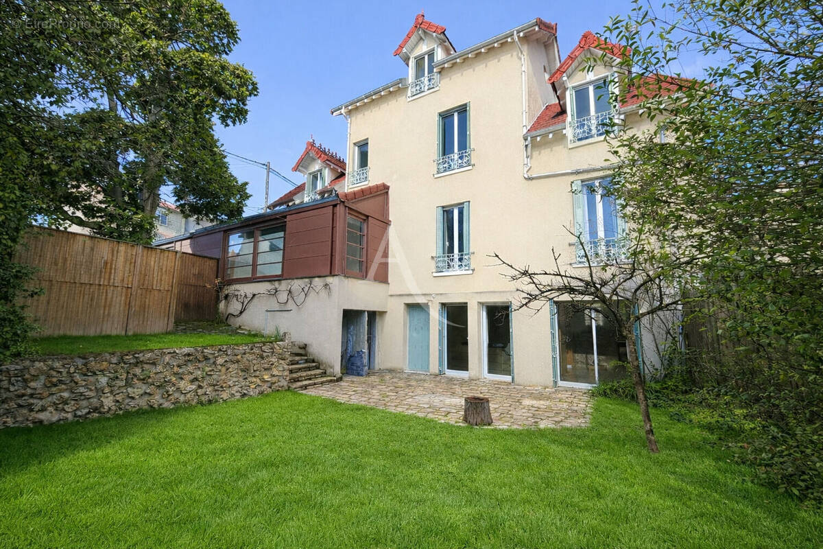 Maison à TRIEL-SUR-SEINE