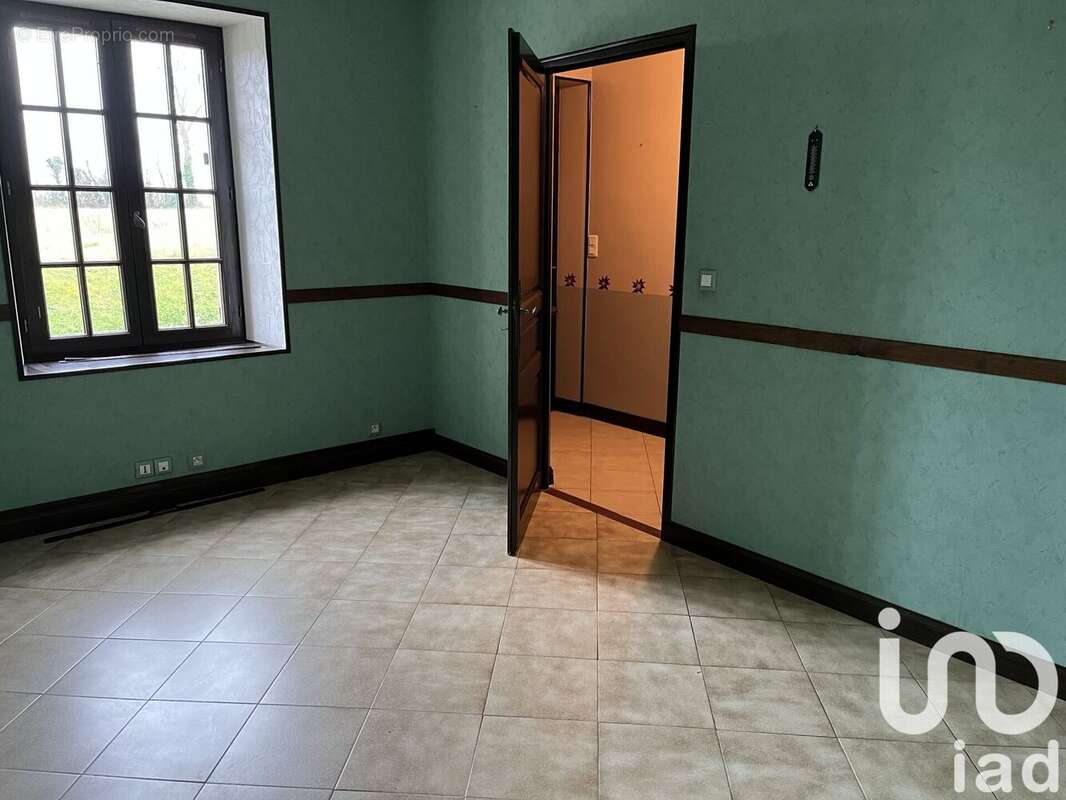 Photo 9 - Maison à BANNOST-VILLEGAGNON