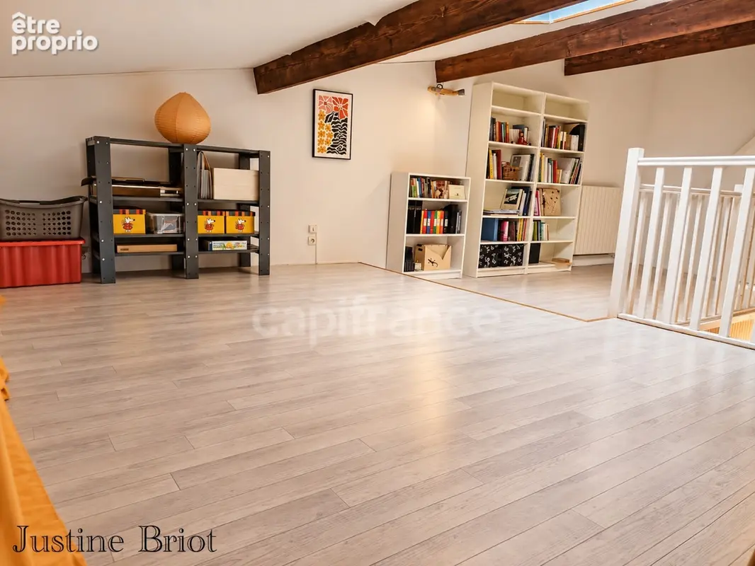 Maison de ville 123 m² – Nevers – Cour & beaux volumes - photo 8