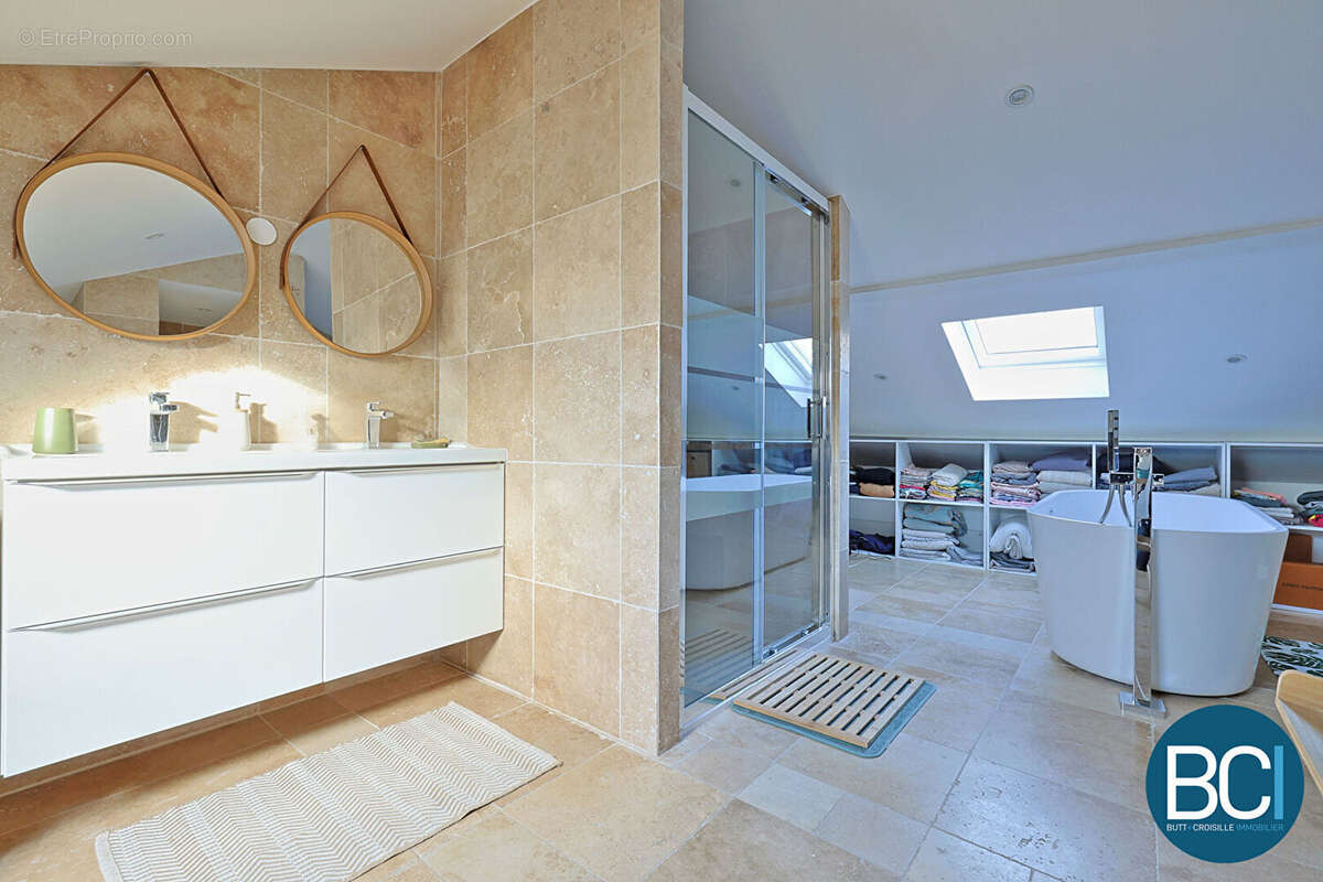 Appartement à VARANGEVILLE