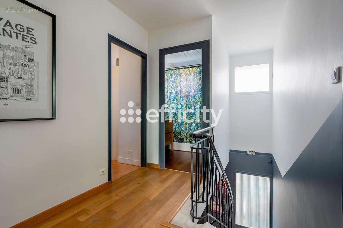 Maison à SAINT-MEDARD-EN-JALLES