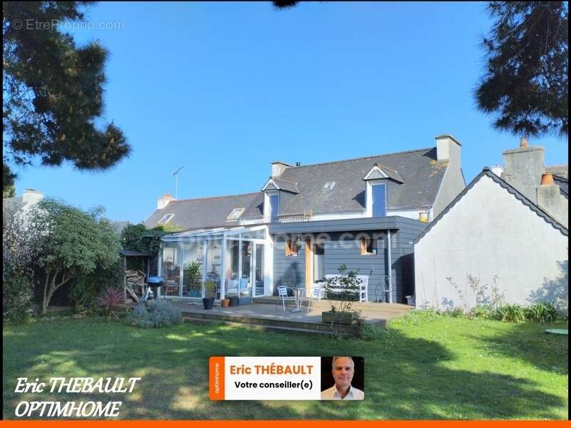 Maison à LOCQUIREC