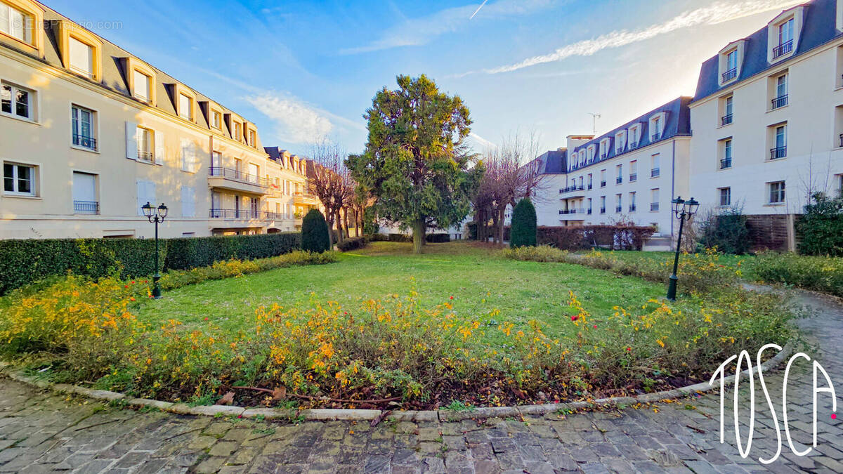 Appartement à THIAIS