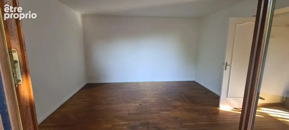 Maison plain-pied et grand jardin arboré - photo 8