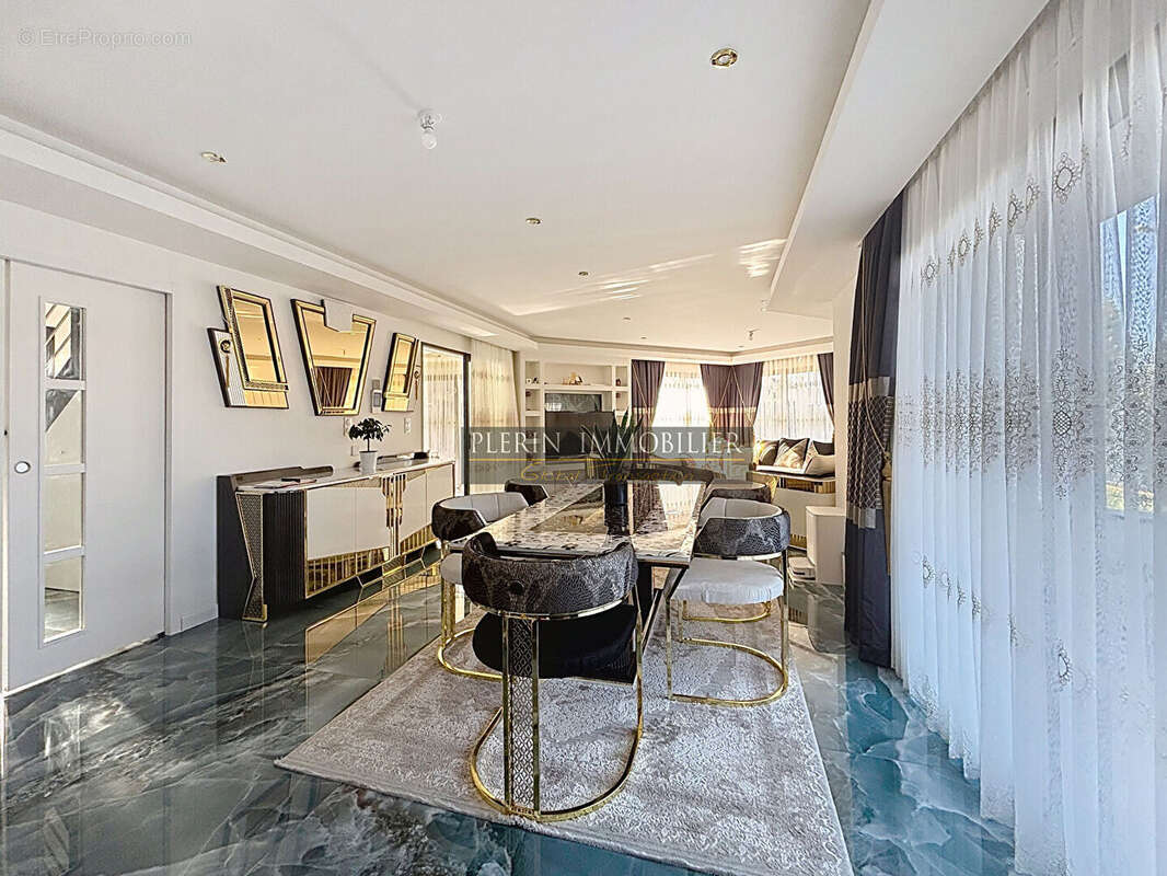 Maison à PLOUFRAGAN