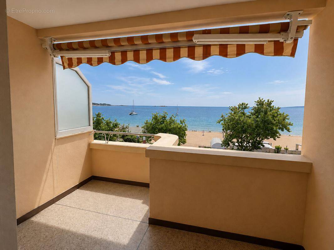 Appartement à FREJUS