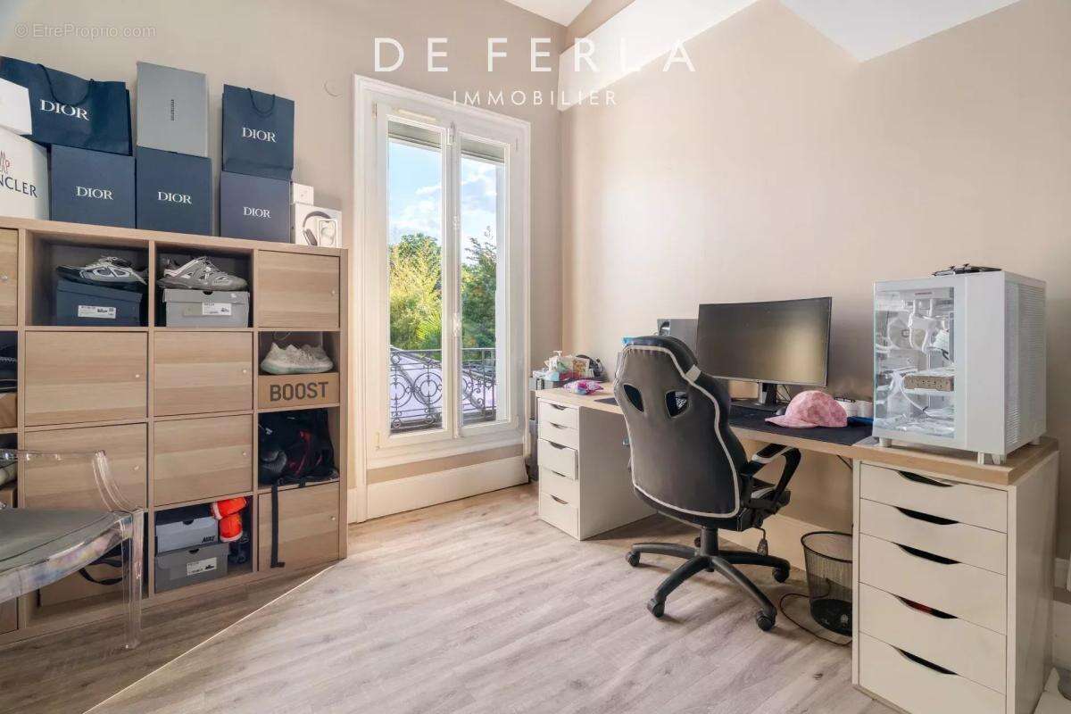 Maison à SAINT-MAUR-DES-FOSSES