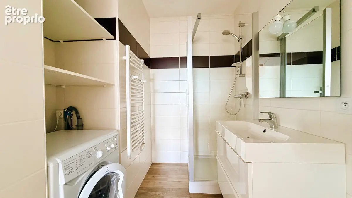 La baule - proche plage - t1 bis duplex - photo 6