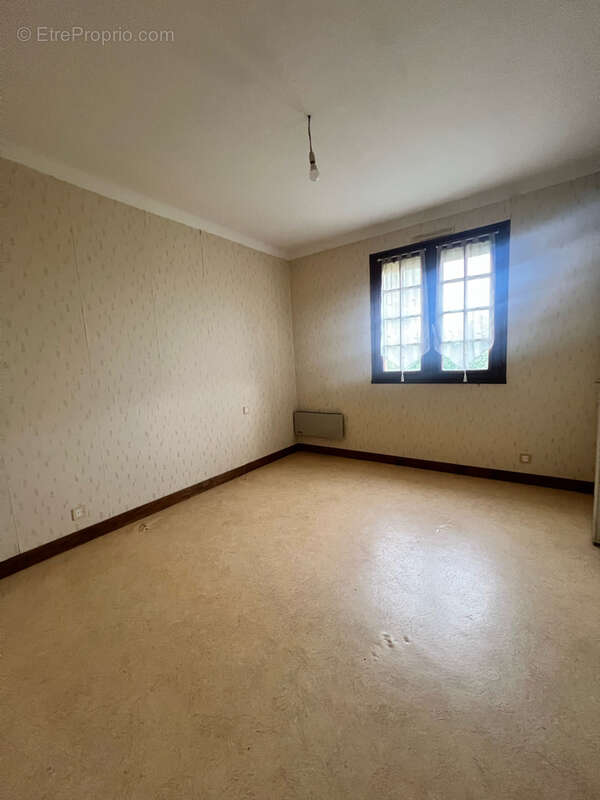 Maison à DERVAL