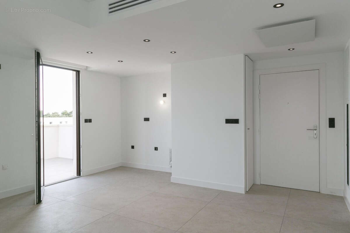 Appartement à CASTRIES