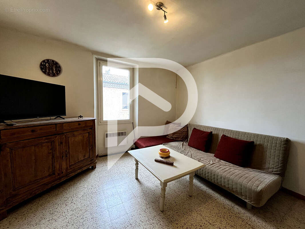 Commerce à VINON-SUR-VERDON