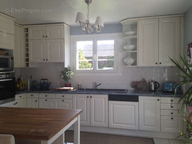 Maison à CIRES-LES-MELLO