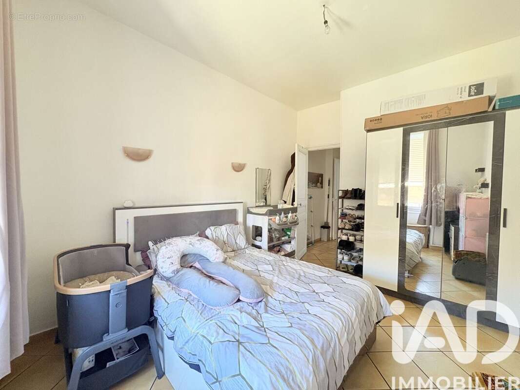 Photo 6 - Appartement à MARSEILLE-15E