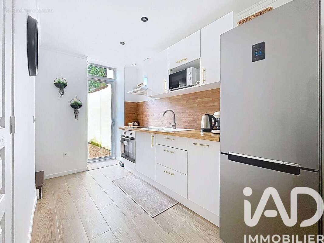 Maison 61 m² à Villeneuve-Le-Comte  - photo 4