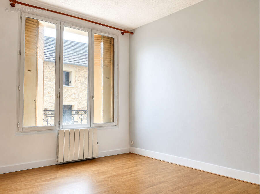 Appartement à CHEVREUSE