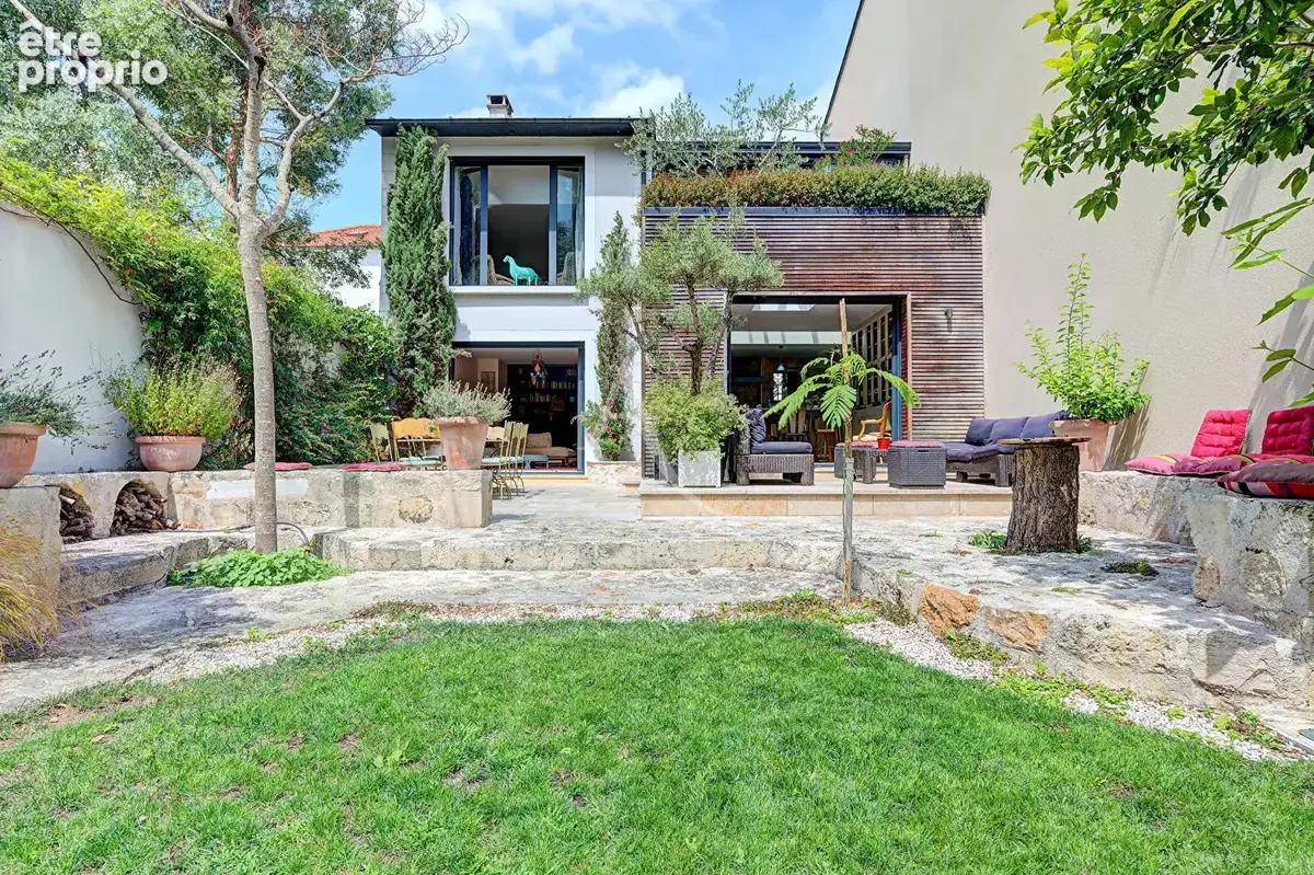 Photo Maison à Nogent-Sur-Marne au prix de 1 600 000€