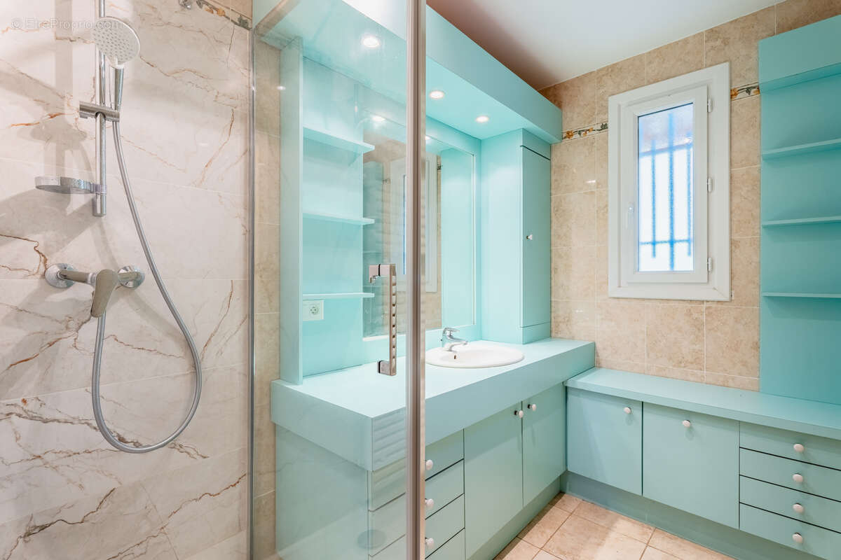 Maison à SAINT-ZACHARIE