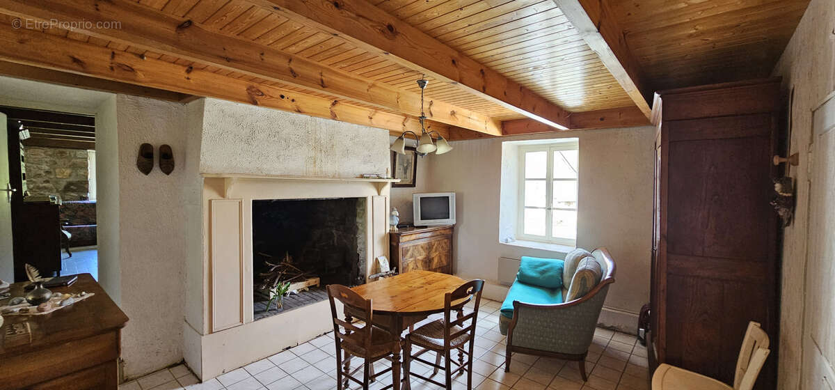 Maison à CAMARET-SUR-MER