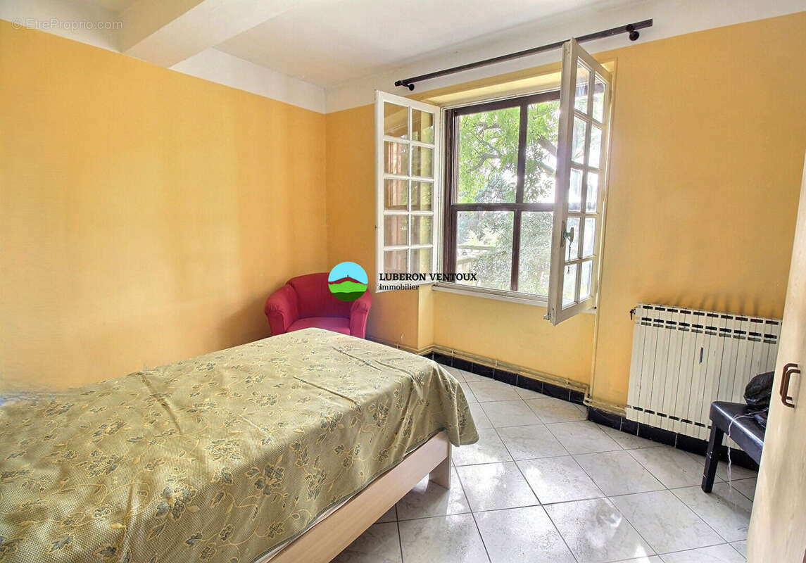 Maison à COURTHEZON