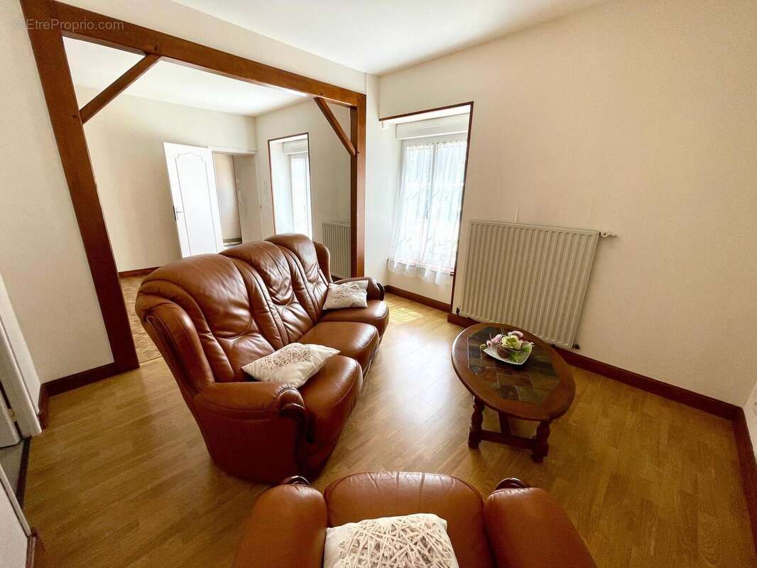 Photo 7 - Maison à ARON