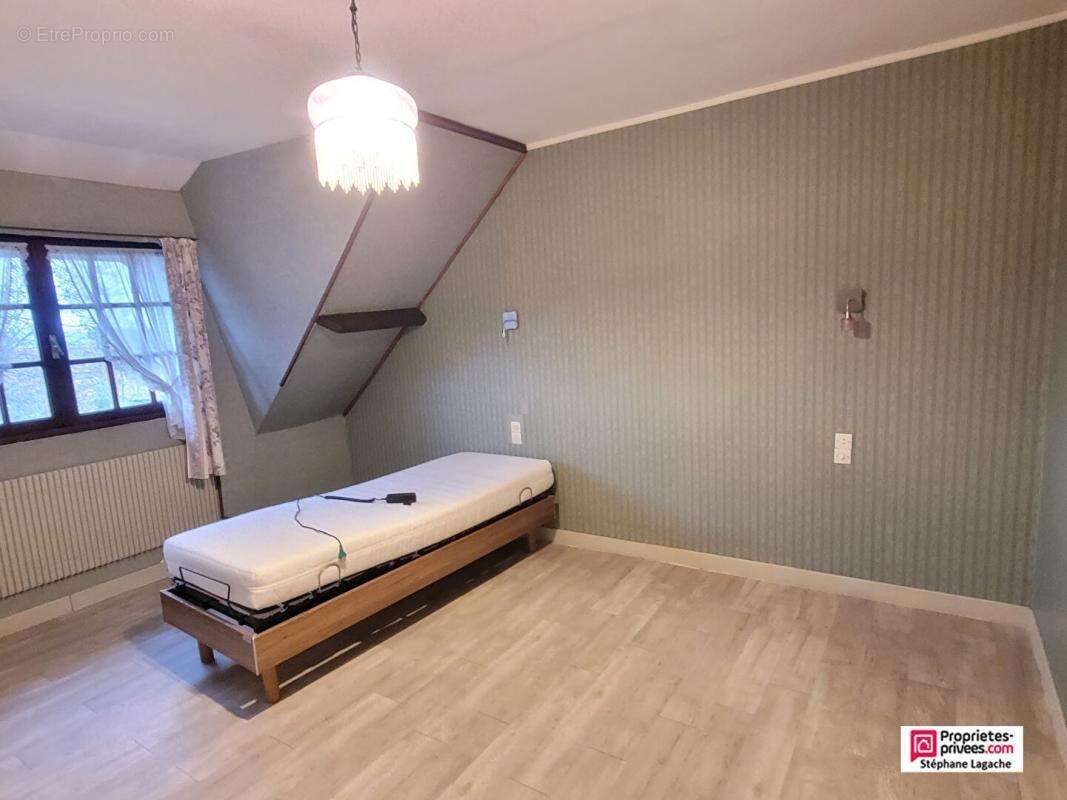 Maison à CALONNE-RICOUART