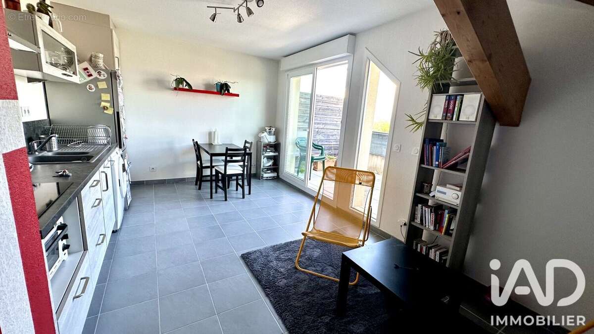 Appartement 40 m² à Allonzier-La-Caille  - photo 2