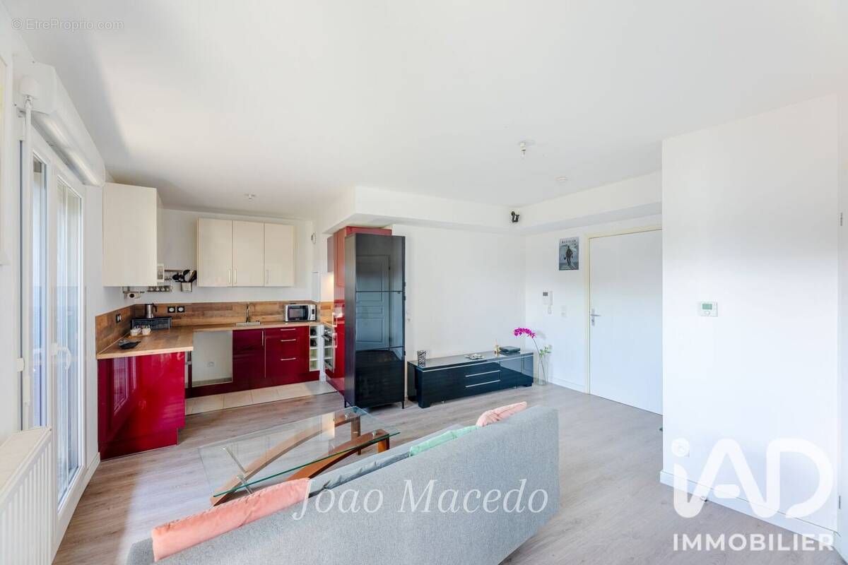 Photo 1 - Appartement à SAINT-GRATIEN