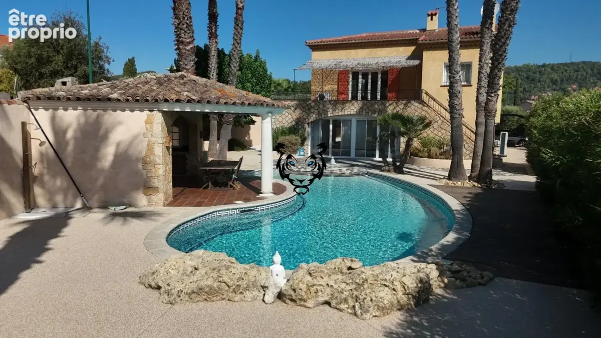 Maison à LA MOTTE