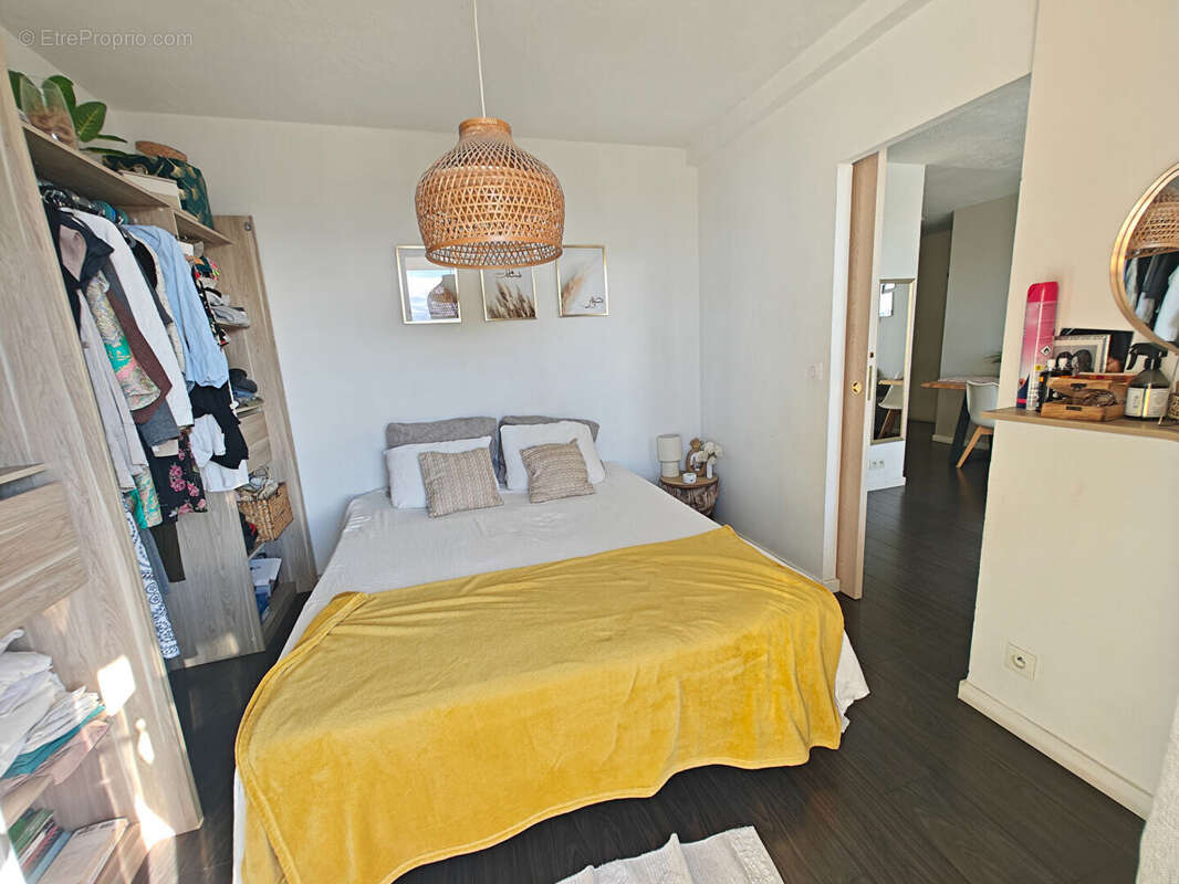 Appartement à LA VALETTE-DU-VAR