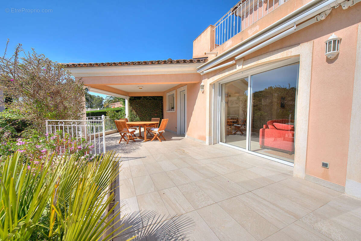 Maison à SAINT-RAPHAEL