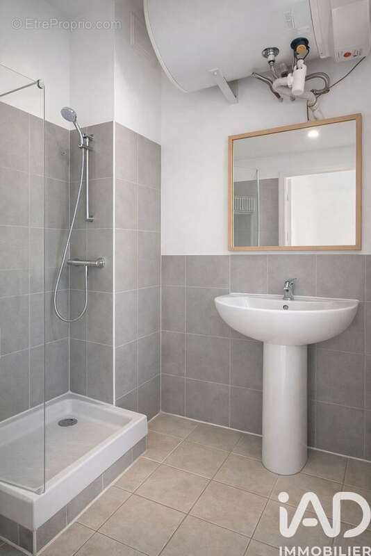 Photo 2 - Appartement à OLLIOULES